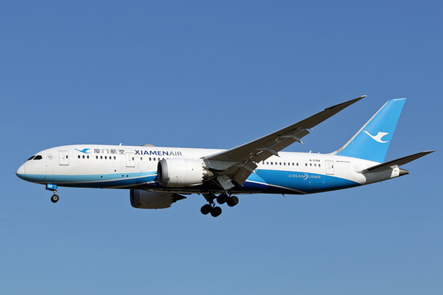 20200120-115 Xiamen Airlines B787-8 B-2768.jpg