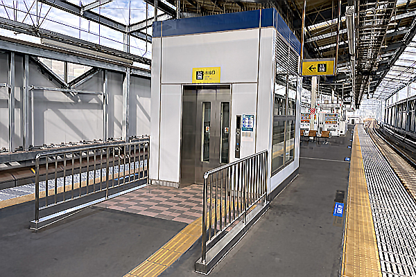 新京成電鉄 初富０１－０８ 2024_1101.jpg